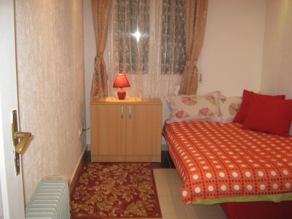 Apartment Vistanova Vrdnik Kamer foto