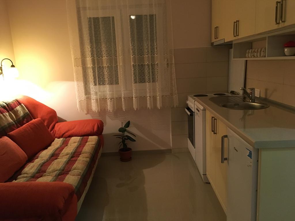 Apartment Vistanova Vrdnik Buitenkant foto