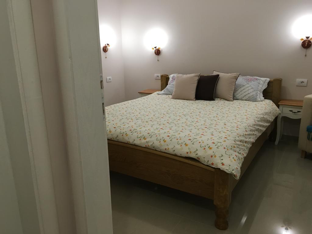 Apartment Vistanova Vrdnik Buitenkant foto